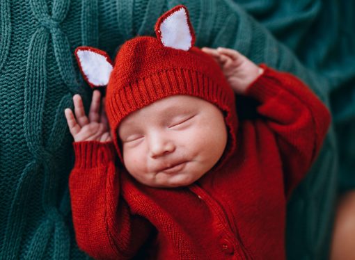 Qual è la posizione migliore per far dormire un neonato?
